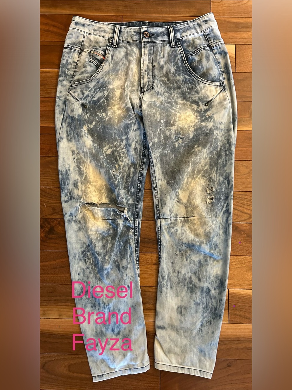Vintage Diesel Fayza Y2K Woman’s Acid-Wash Jeans Size 28